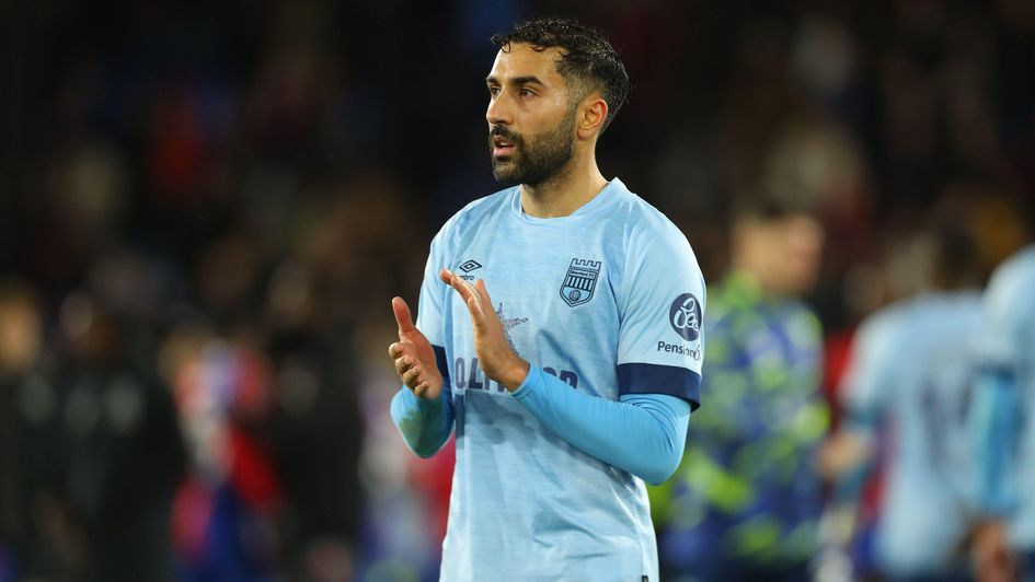 Saman Ghoddos