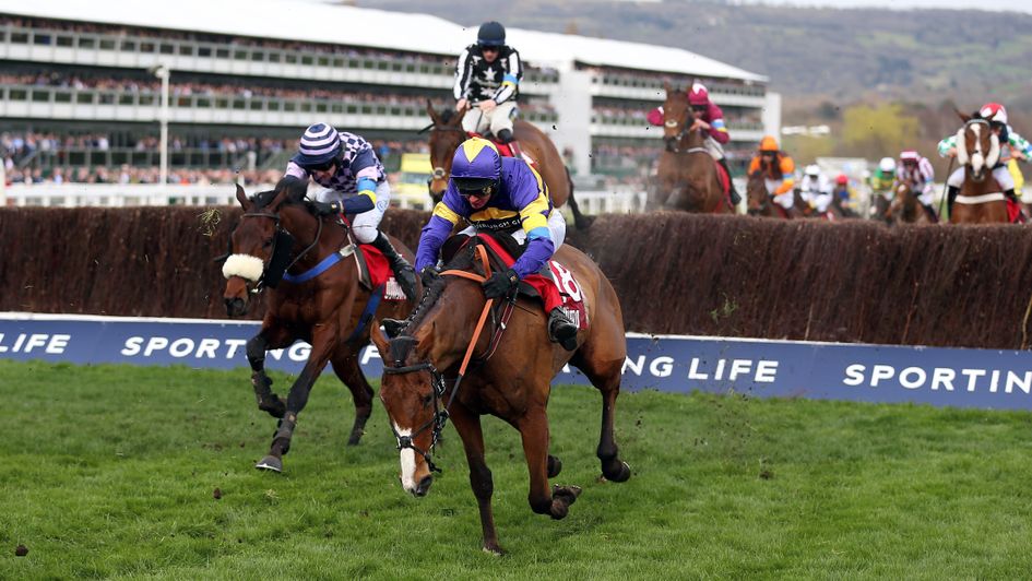 Corach Rambler on his way to victory in the Ultima