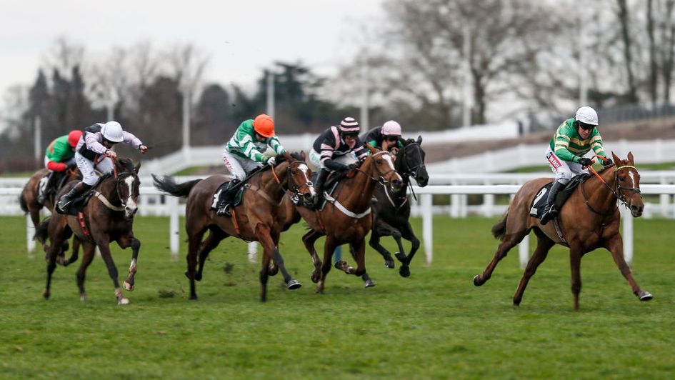 Didtheyleaveuoutto (right) can score at Kempton