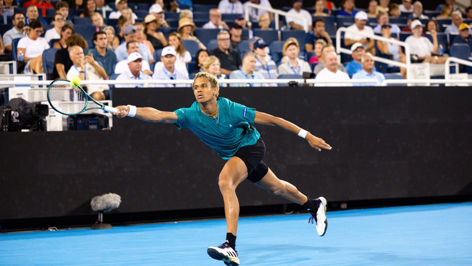 Gabriel Diallo makes the staking plan