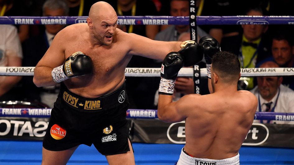 Tyson Fury goes to hit Sefer Seferi