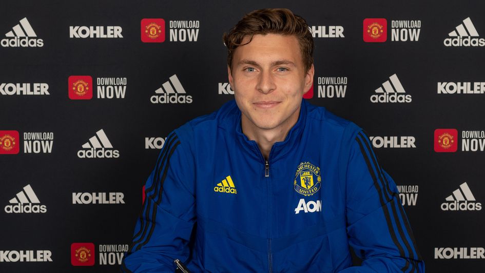Victor Lindelof has signed a new deal at Manchester United