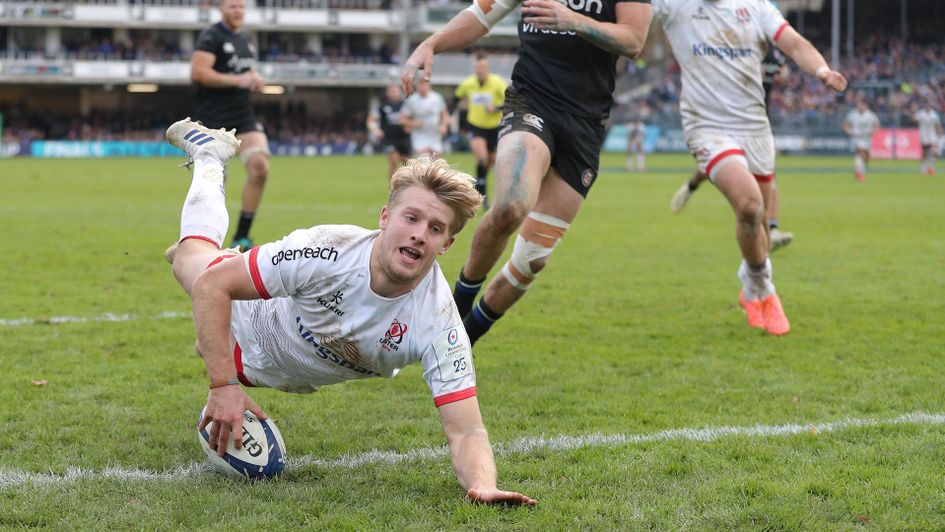 Ulster's Rob Lyttle dives over to score
