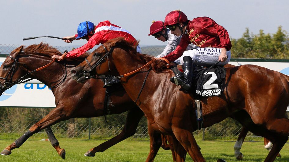 Lightning Spear (2) goes in pursuit of Zonderland