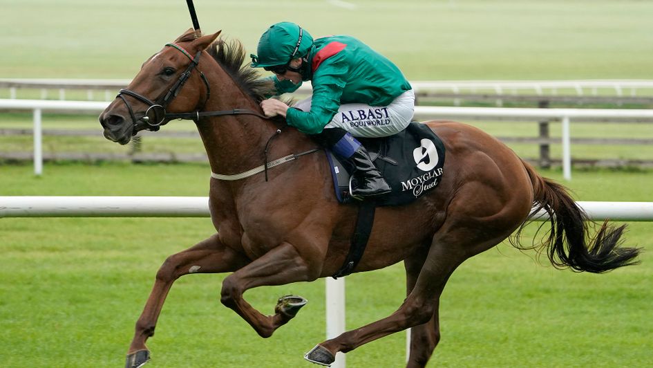 Tarnawa wins the Blanford Stakes