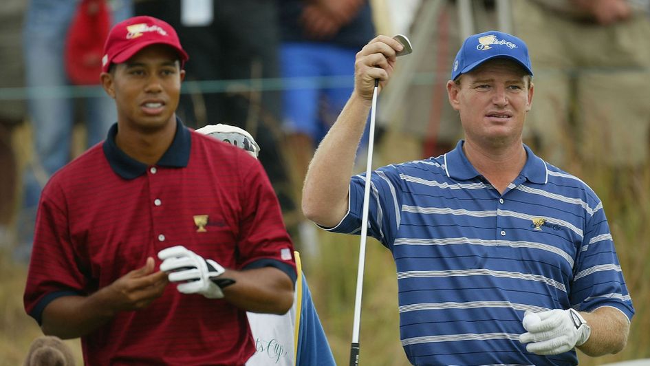 Woods and Els pictured at the 2003 Presidents Cup