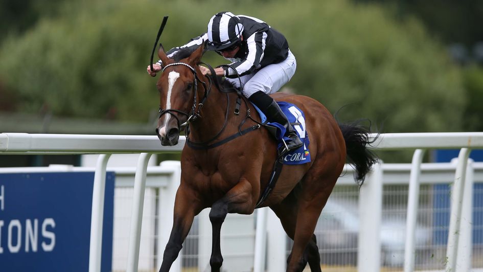 Grande Dame wins at Sandown
