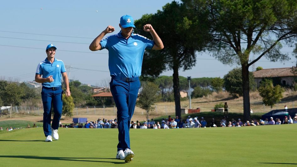 Viktor Hovland and Ludvig Aberg celebrate