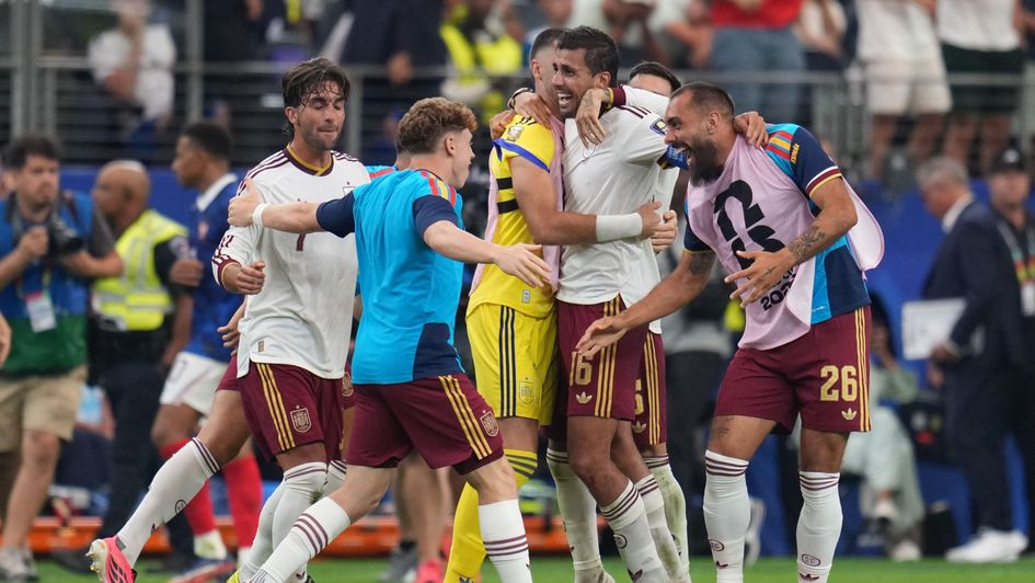 Spain celebrate victory over France