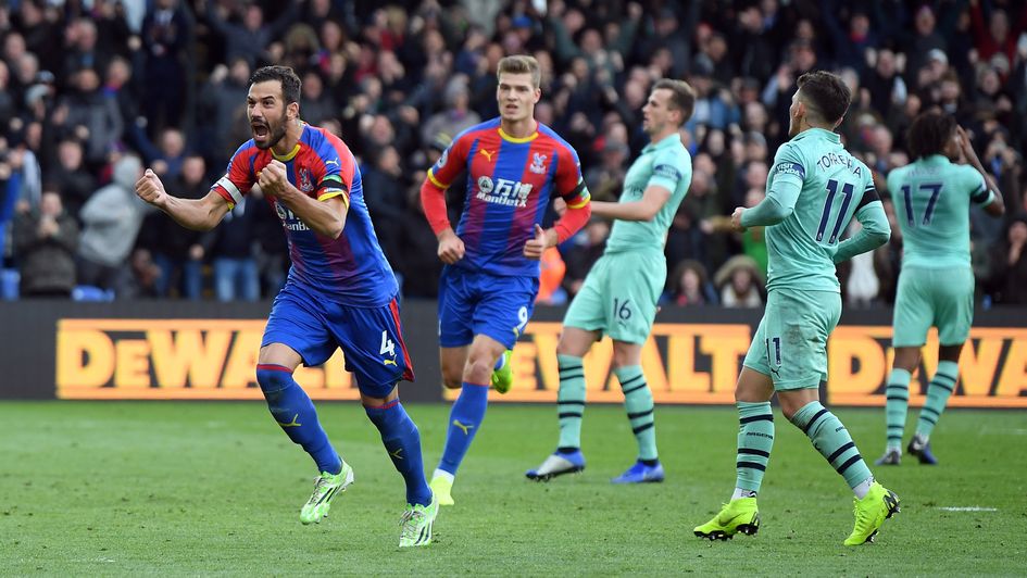 Luka Milivojevic celebrates after scoring a penalty for Crystal Palace against Arsenal