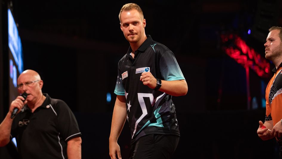 Celebration time for Max Hopp (photo courtesy of PDC Europe)