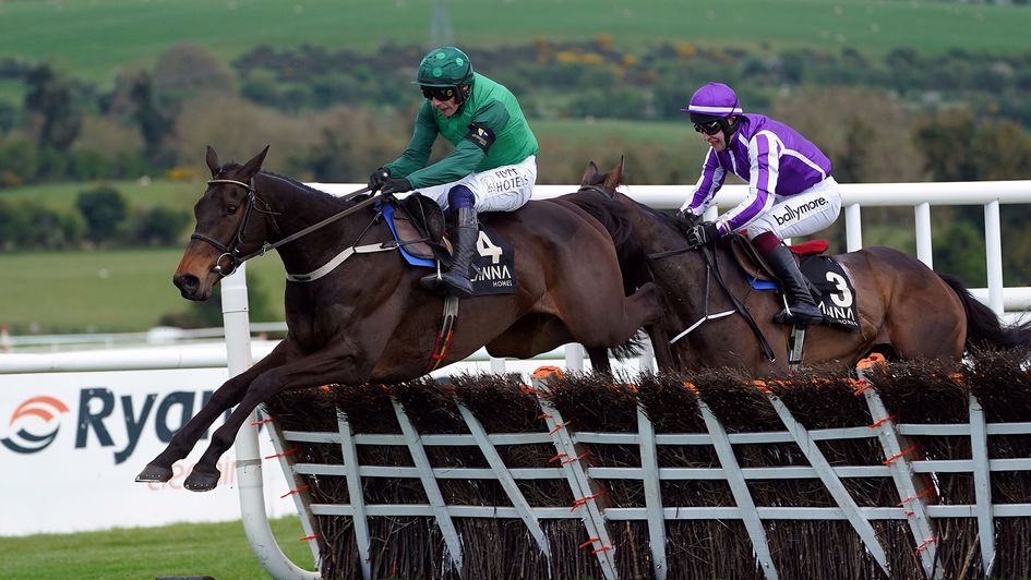 Impaire Et Passe on his way to victory