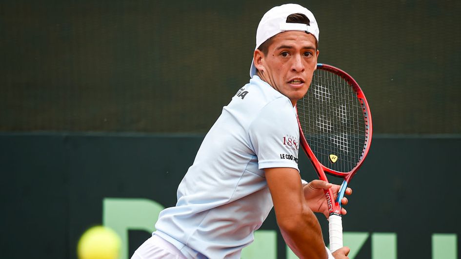 Sebastian Baez heads the staking plan in Sweden