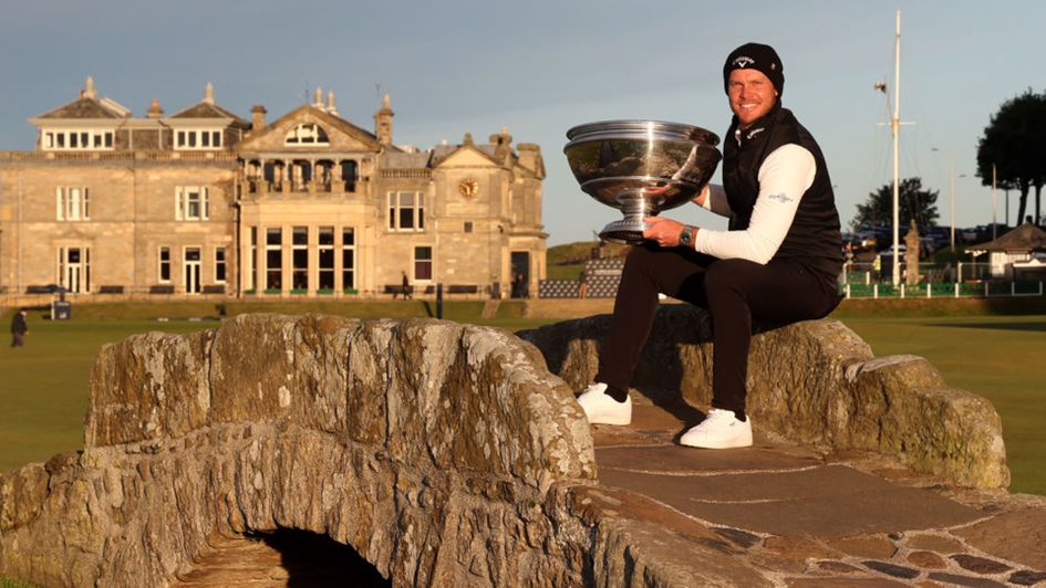 Danny Willett celebrates victory at the Alfred Dunhill Links Championship