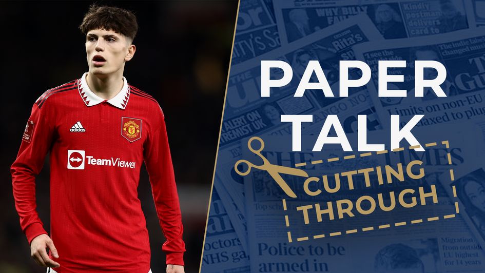 Garnacho cutting through