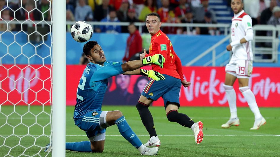 Iago Aspas strikes to earn Spain a point