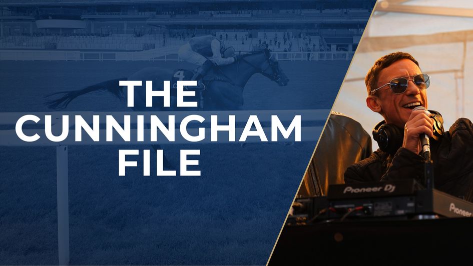 Frankie Dettori took to the DJ decks at Newmarket