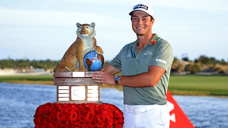 Viktor Hovland celebrates