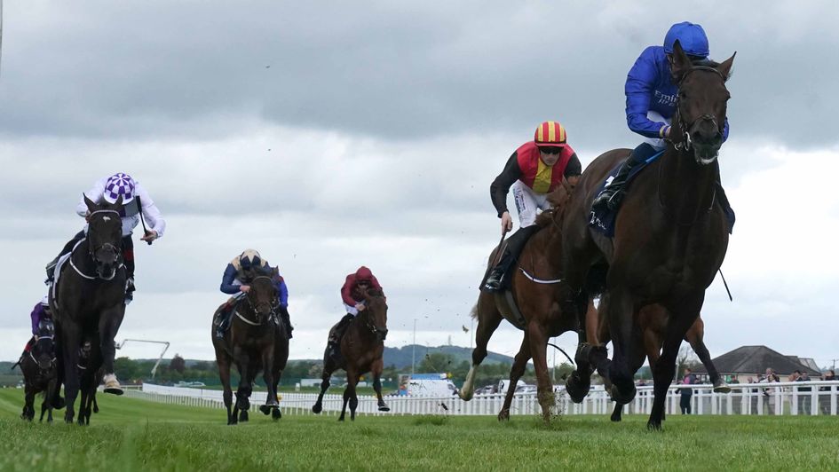 Native Trail leads them home in the Irish 2000 Guineas