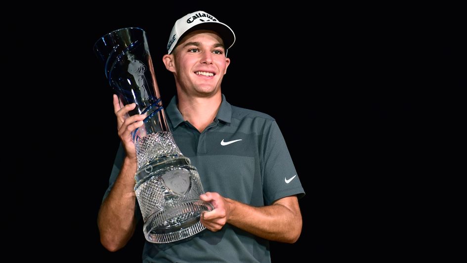 Aaron Wise with the Byron Nelson trophy