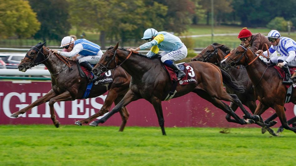Belbek wins at Longchamp