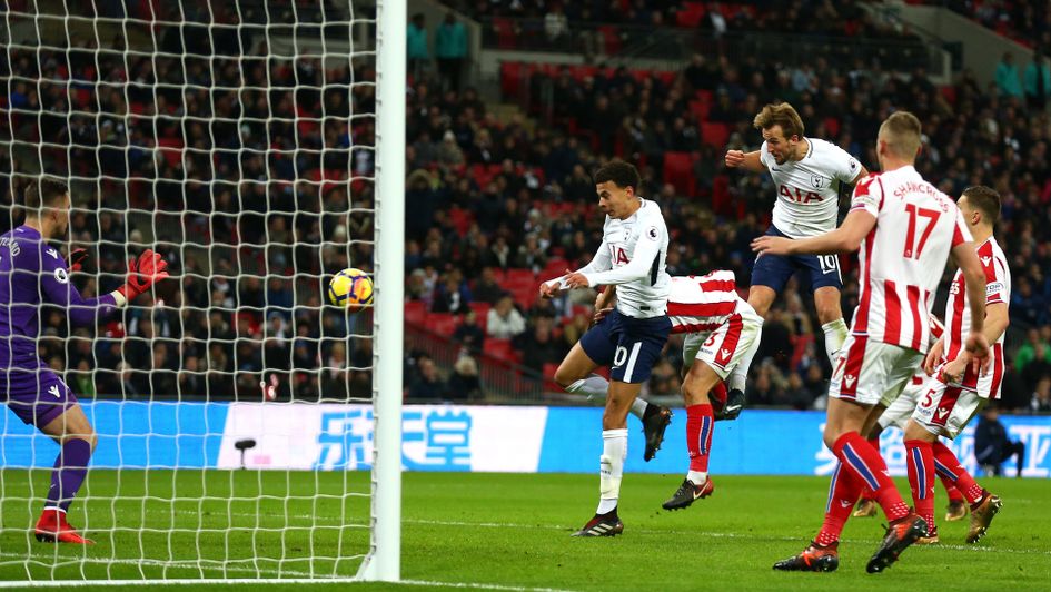 Harry Kane makes it 3-0 for Tottenham against Stoke