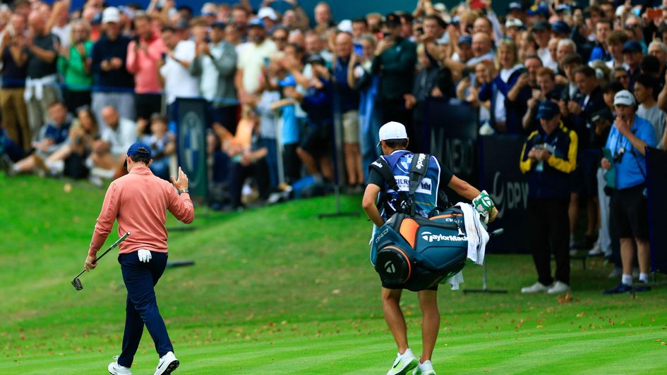 Can Rory McIlroy leave the field behind on Sunday?