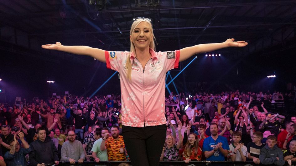 Fallon Sherrock (Picture: Lawrence Lustig/PDC)