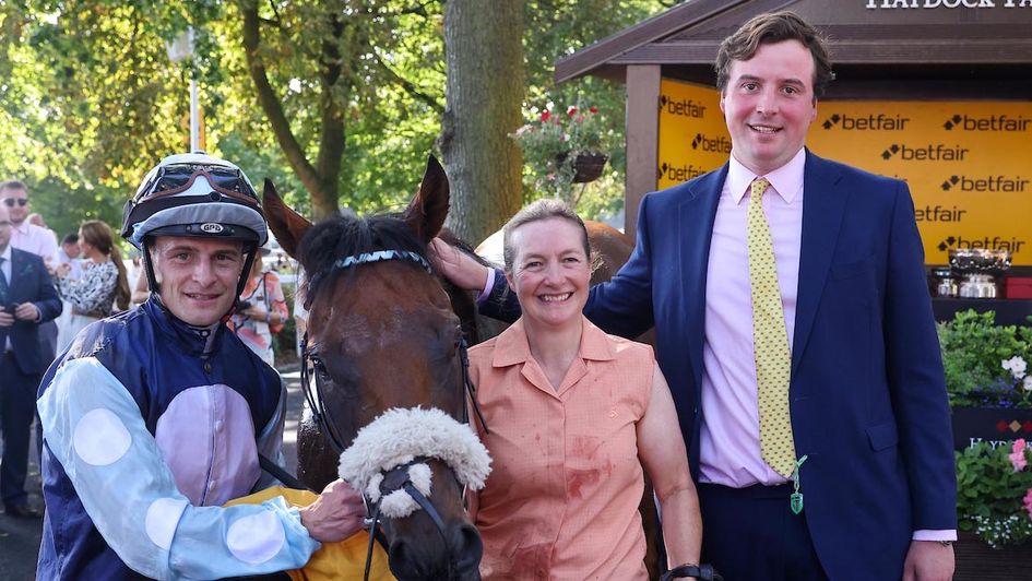 A moment to savour for the Regional team (Grossick Photography/The Jockey Club)