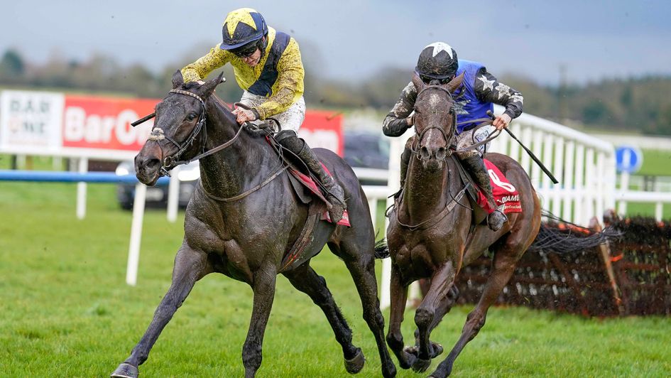 Marine Nationale wins the Royal Bond to stay unbeaten