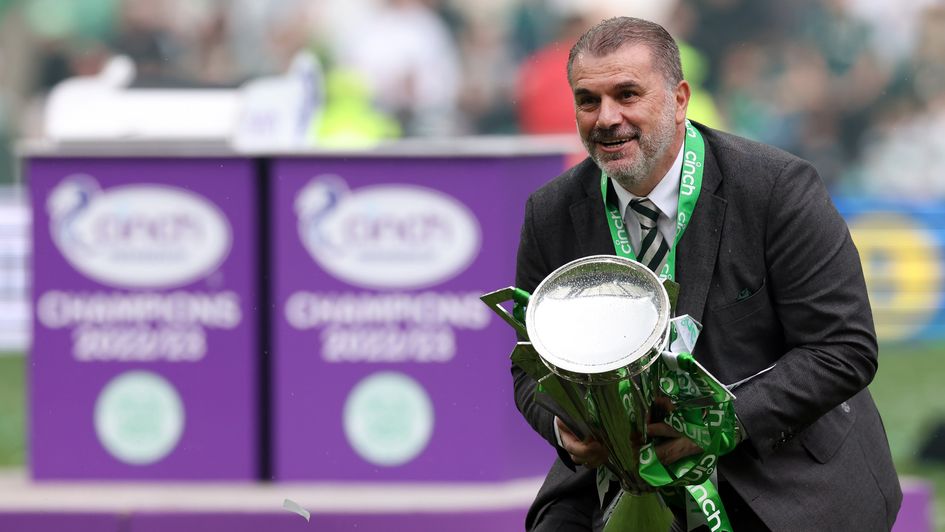 Ange Postecoglou with the Scottish Premiership title