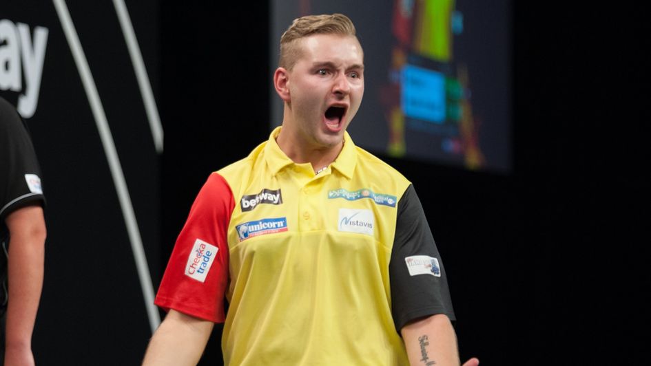 Dimitri van den Bergh produced an inspired display for Belgium (Picture: Kelly Deckers/PDC)
