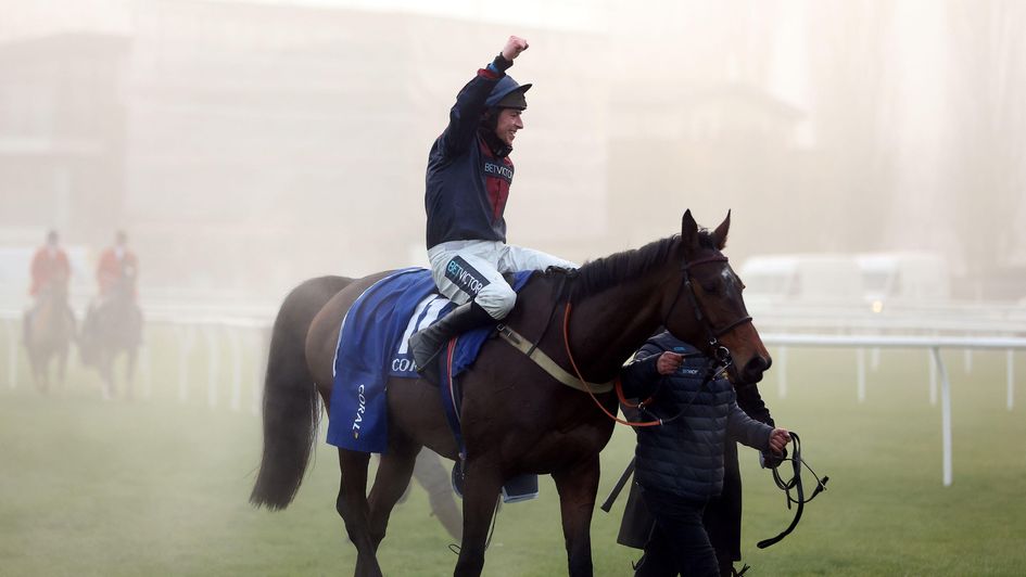 Gavin Sheen celebrates as the fog descends