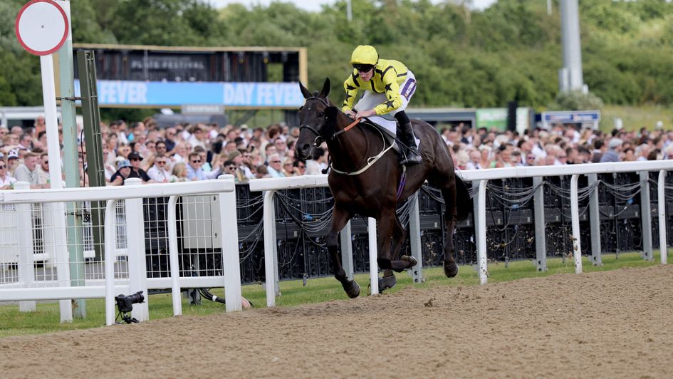 Align The Stars wins the Northumberland Plate