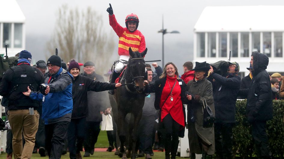 Ruby Walsh and Klassical Dream return in triumph