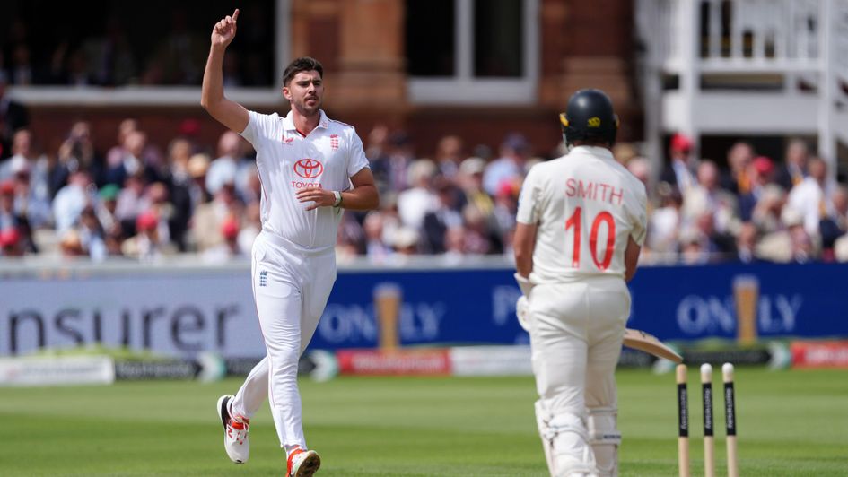 Tough work for batters at Lord's