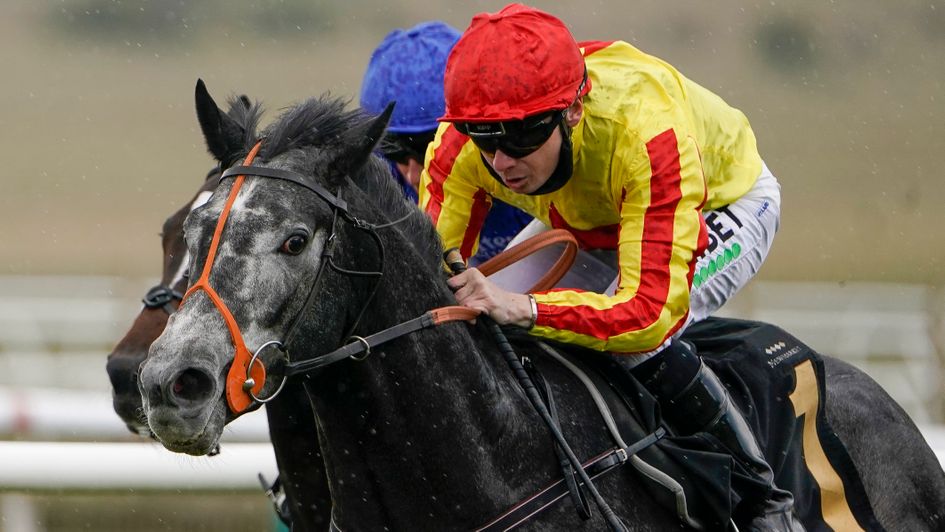River Alwen wins under Jamie Spencer