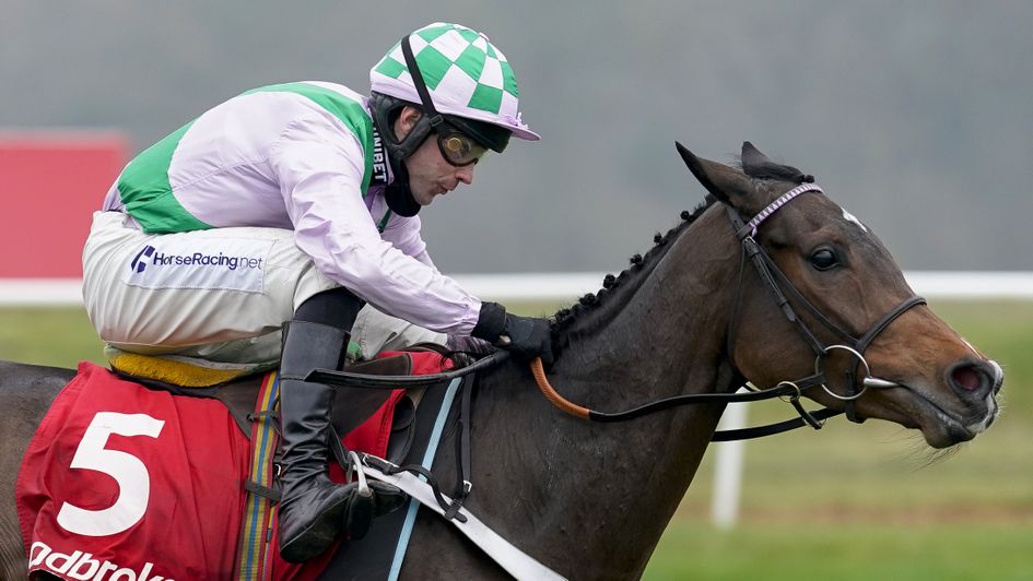 Floressa lands the Gerry Feilden