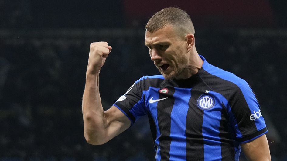 Edin Dzeko celebrates Inter's first goal against Milan