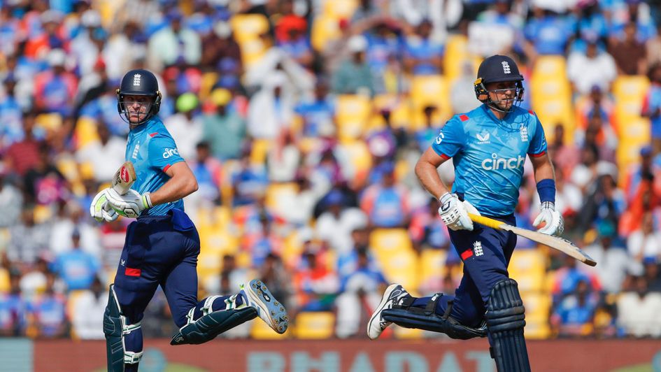 Jos Buttler and Joe Root run between the wickets