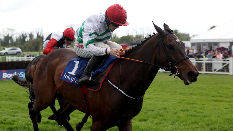 Found A Fifty fends off Saint Sam