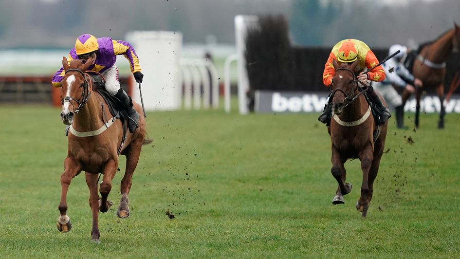 Copperhead wins the Mandarin Chase