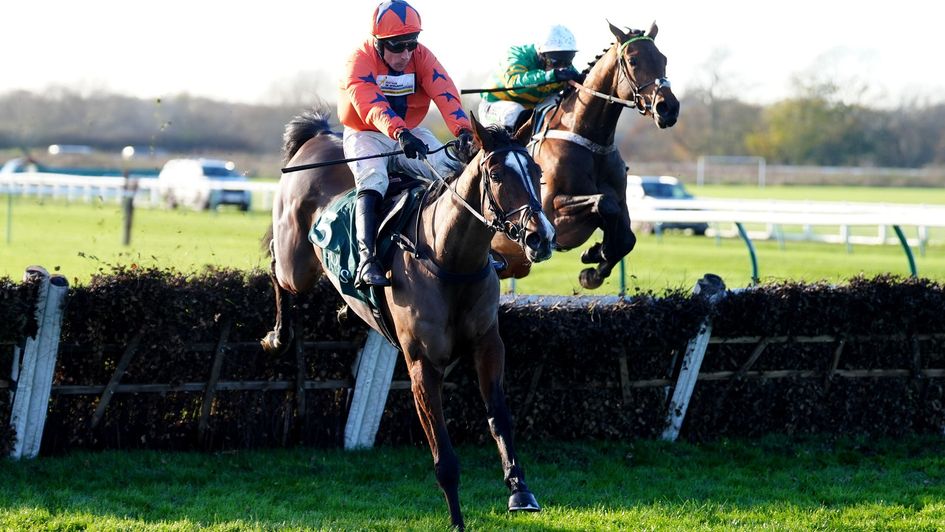 That's Nice (right) ultimately picked off the leader with ease