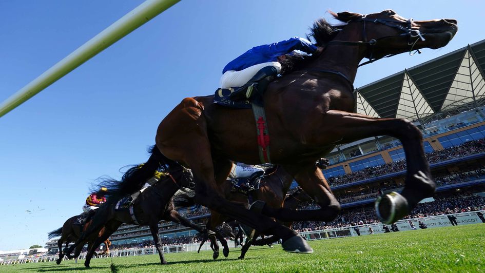 Coroebus wins a thrilling St James's Palace Stakes