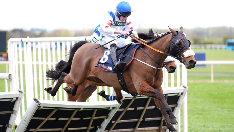 Wade Out on his way to victory at Aintree