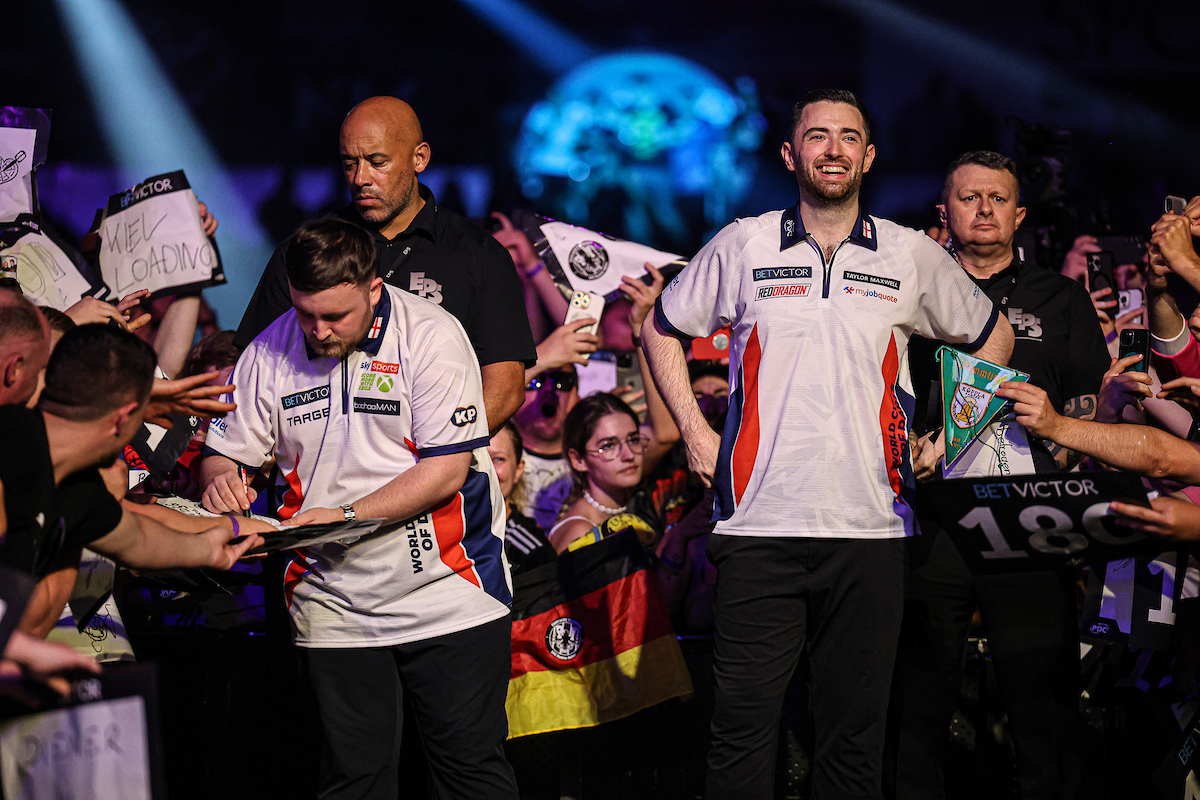 The popularity of the World Cup of Darts proves there should be another pairs tournament on the calendar, writes Chris Hammer
