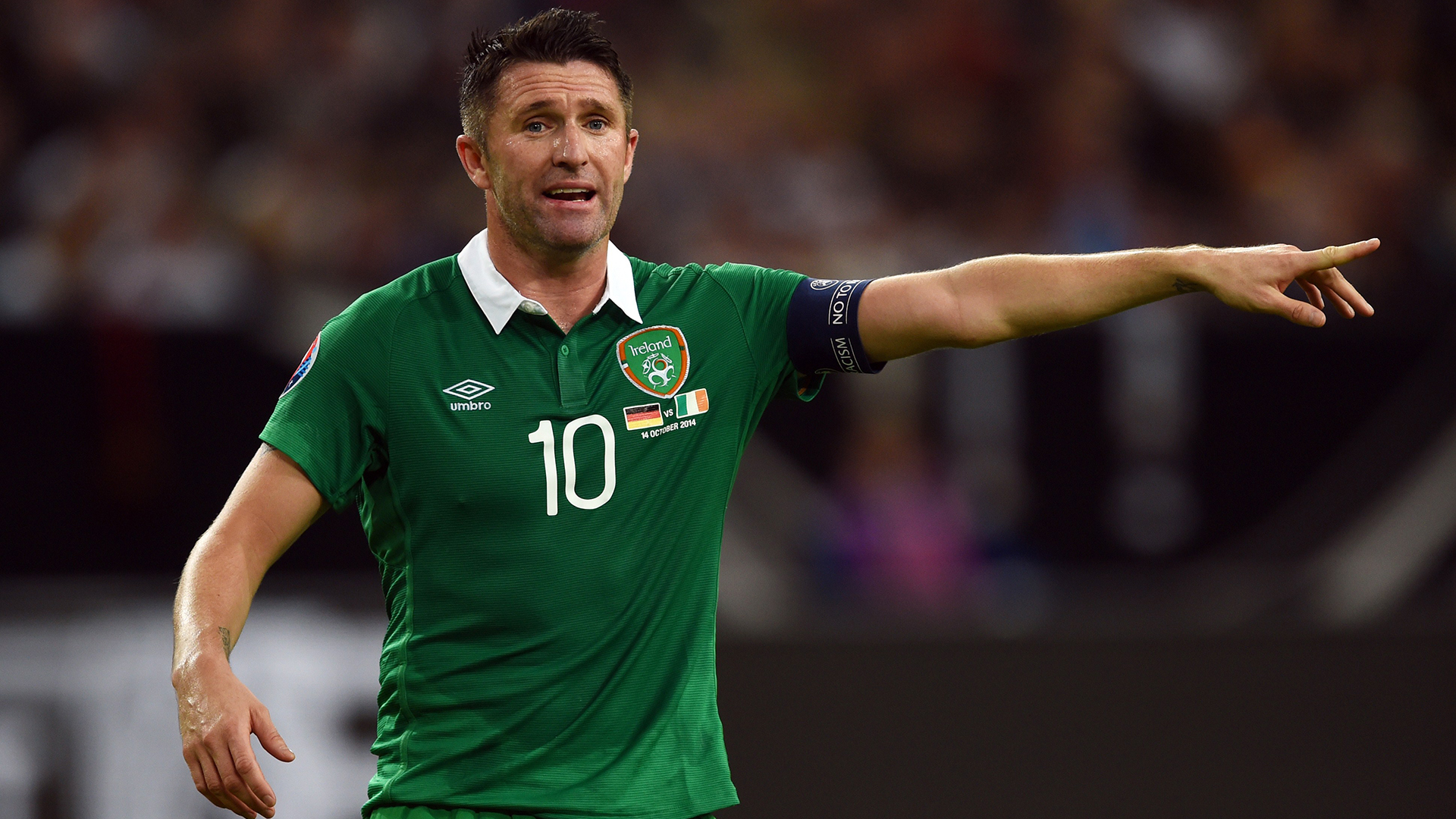 Robbie Keane announces his retirement from football
