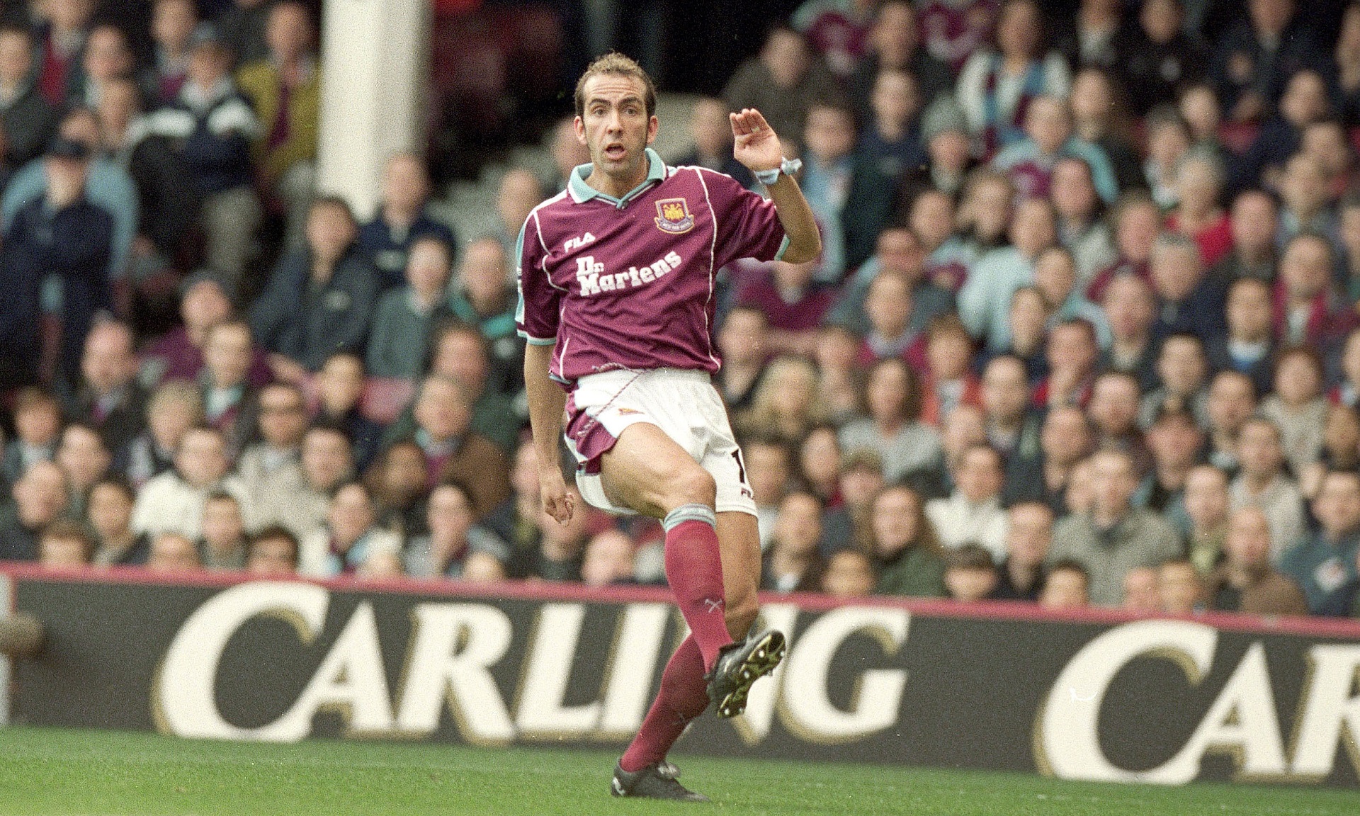 On This Day March 26: Celebrating 20 years since Paolo Di Canio scores amazing West Ham bicycle kick